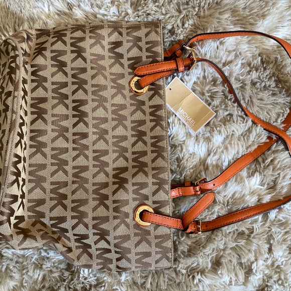 NWT MK Michael Kors BG/EB/TANG ITEM MD TOTE MK SIGNATURE - Picture 4 of 5